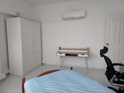 Blk 710 Jurong West Street 71 (Jurong West), HDB Executive #561108571